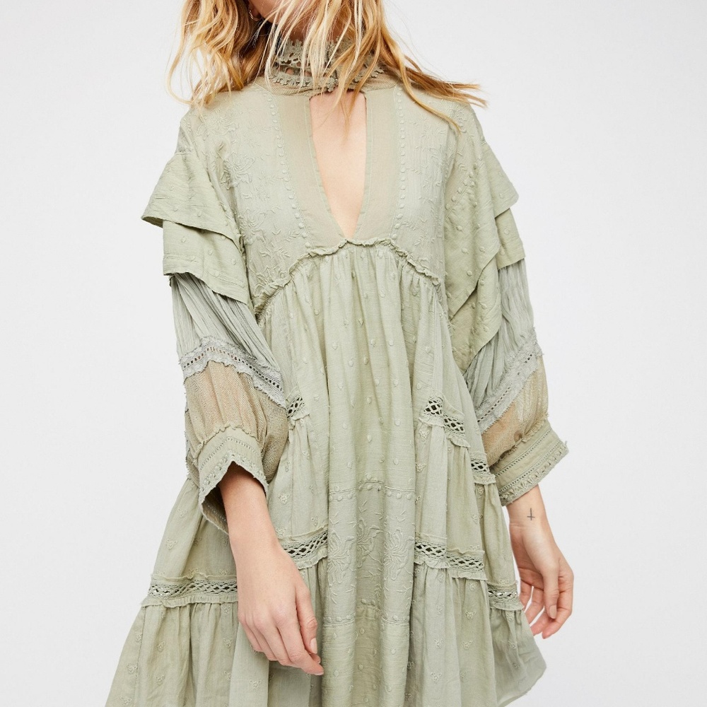 Reposhing: Free People Heartbreaker Mini Dress